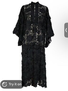 La Vie Style House Women’s Black Crochet Maxi Dress
